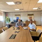 El vicepresidente del Colegio Oficial de Médicos de Santa Cruz de Tenerife se reúne con el director del SCS